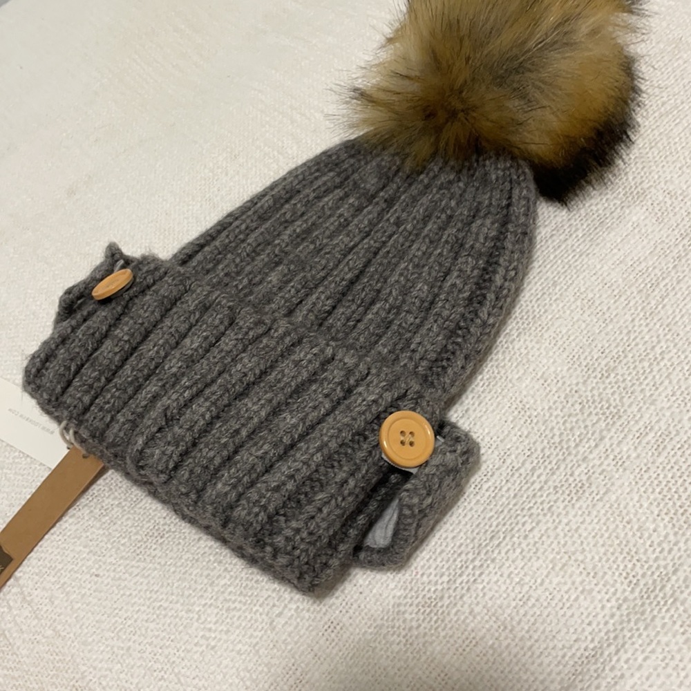 Grey Chunky Ribbed Masked Hat❄️ - Picture 2 of 6